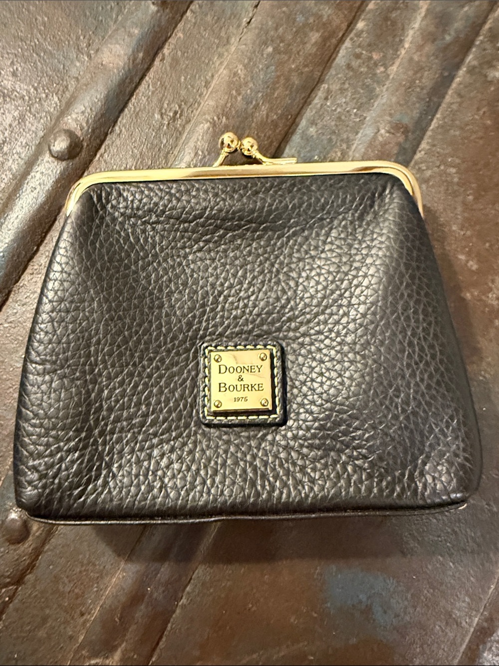 Dooney & Bourke card case/change purse
